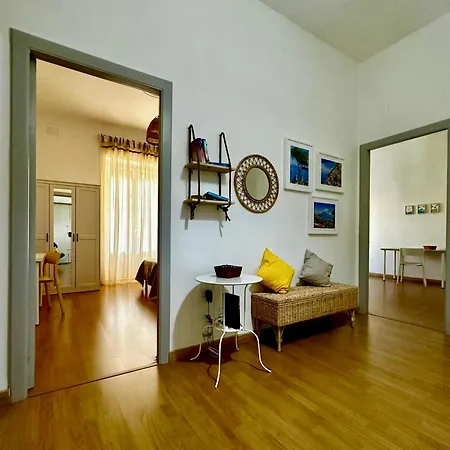 Casa Lamar *